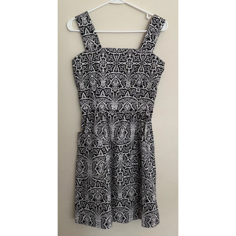 Never A‎ Wallflower Small Black & White Paisley Floral Dress Women's Cotton